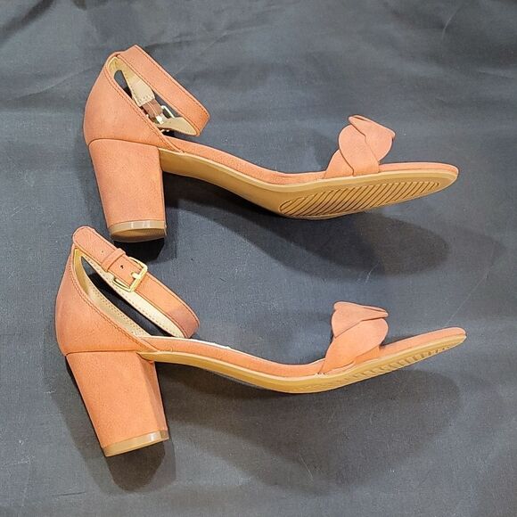 BRAND NEW WHITE MOUNTAIN OPEN TOE WOMEN"S SANDAL - Picture 10 of 14